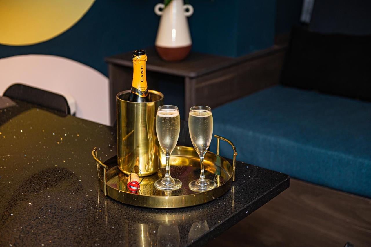 The Nest - Luxury 16 Person Apt W Jacuzzi & Parking Блекпул Екстер'єр фото