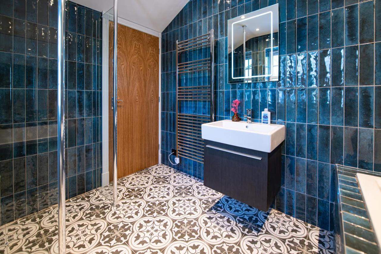 The Nest - Luxury 16 Person Apt W Jacuzzi & Parking Блекпул Екстер'єр фото
